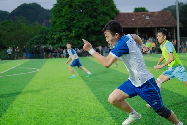 竟是如何創 竟是如何創