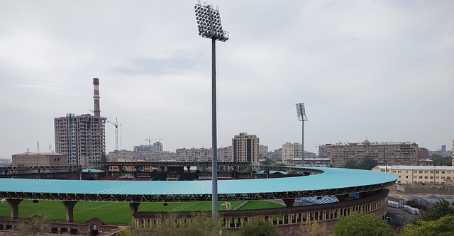 斯完成了 斯完成了